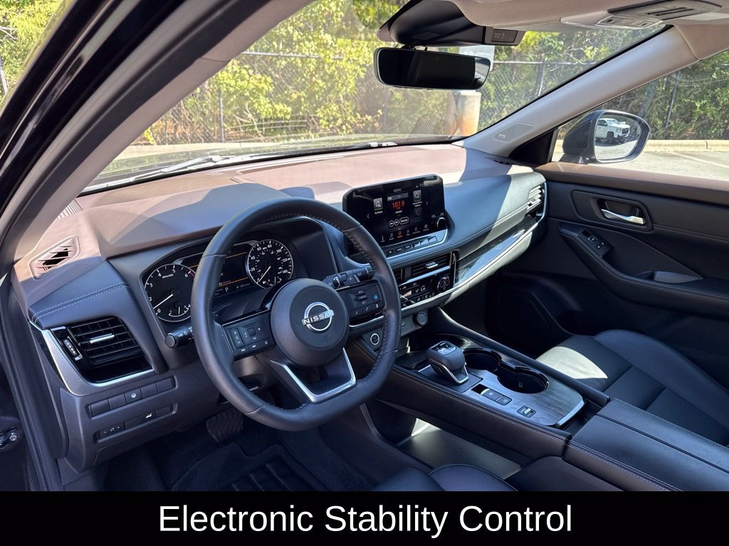 Used 2023 Nissan Rogue SL w/ SL Premium Package FWD image 14