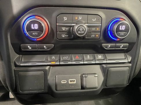 Used 2021 Chevrolet Silverado 1500 LT image 17