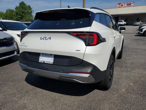 New 2026 Kia Sportage EX image 6