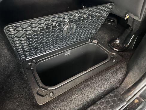 Used 2017 RAM 1500 Rebel w/ Luxury Group image 35