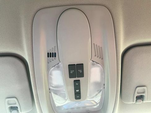 Used 2016 Chevrolet Equinox LS FWD image 22