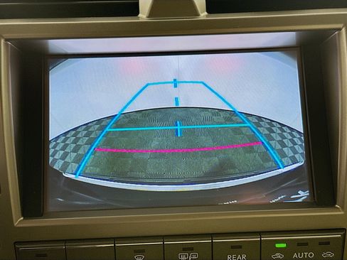 Used 2014 Lexus GX 460 Luxury image 23