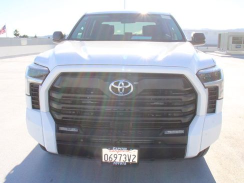 Used 2022 Toyota Tundra SR5 image 8