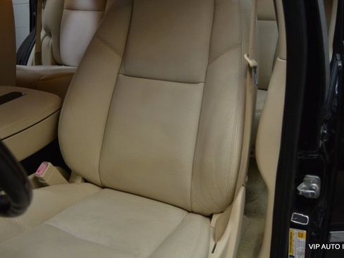Used 2007 Cadillac Escalade AWD w/ Climate Package image 15