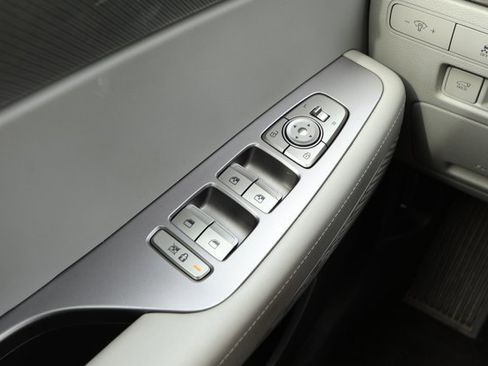 Used 2024 Hyundai Palisade SEL image 42