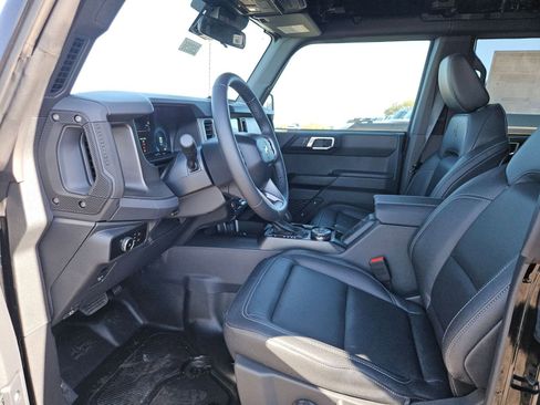 New 2025 Ford Bronco Big Bend w/ Black Diamond Package AWD/4WD image 12