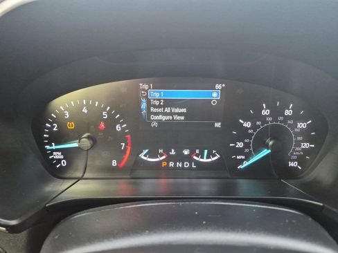 Used 2020 Ford Escape SE image 24