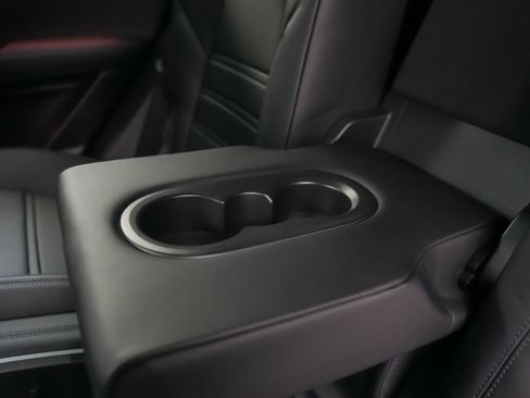 Certified 2026 Porsche Cayenne Turbo GT AWD/4WD image 18