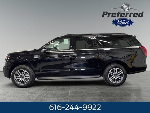 New 2026 Ford Expedition Max Active AWD/4WD image 9