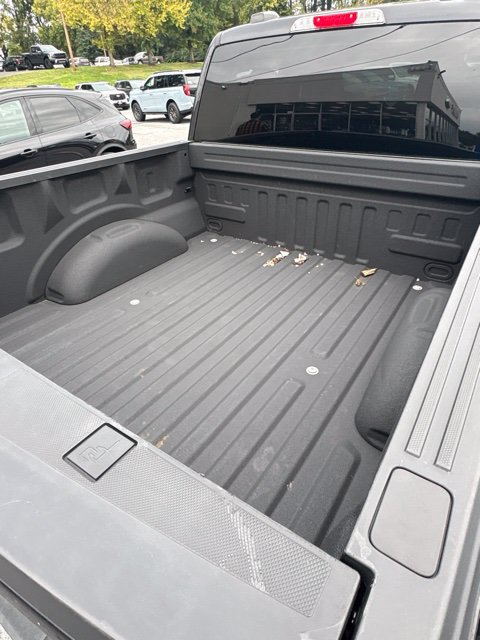 Used 2022 Ford F150 XLT w/ Equipment Group 302A High RWD image 3