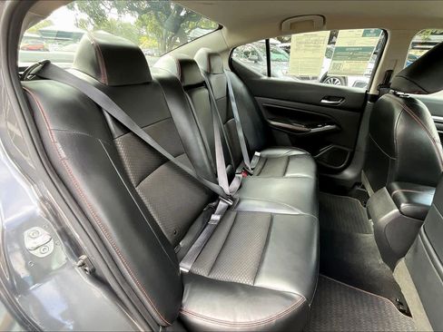 Used 2024 Nissan Altima 2.5 SR image 19