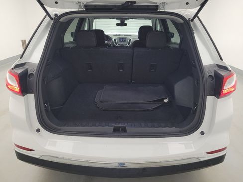 Used 2021 Chevrolet Equinox LT FWD image 29