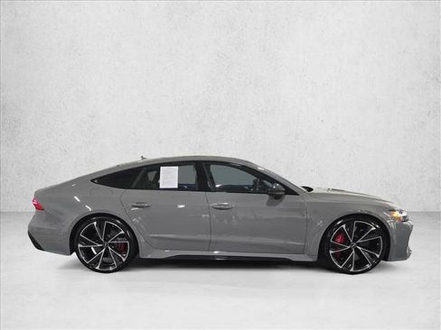 Used 2022 Audi RS 7 Sportback image 4