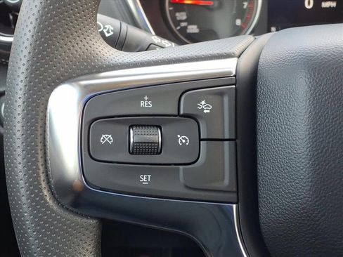 New 2026 Chevrolet Blazer LT w/ Midnight/Sport Edition AWD/4WD image 19