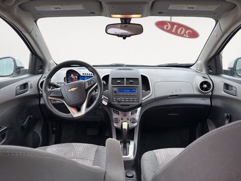 Used 2016 Chevrolet Sonic LS FWD image 30