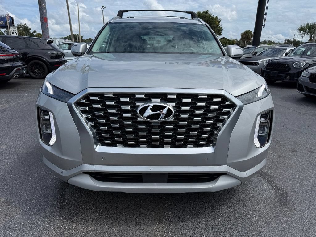 Used 2022 Hyundai Palisade Limited FWD image 2