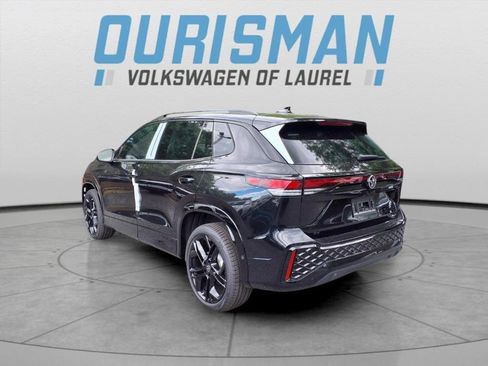 New 2026 Volkswagen Tiguan SE R-Line image 5