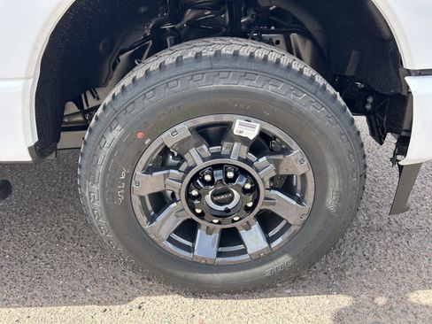 New 2026 Ford F250 XL AWD/4WD image 40
