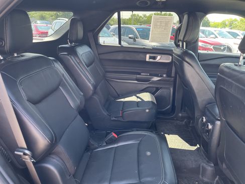 Used 2020 Ford Explorer Limited w/ Class III Trailer Tow Package AWD/4WD image 17