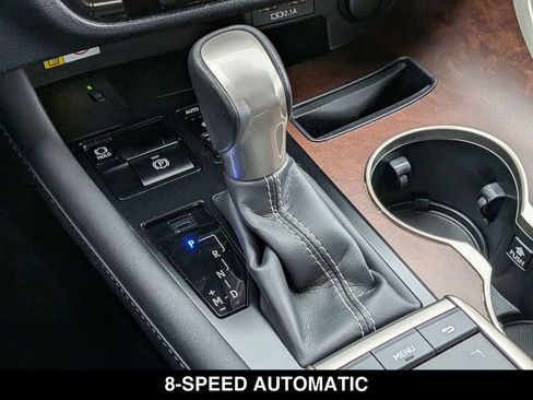 Used 2021 Lexus RX 350L Premium w/ Premium Package AWD/4WD image 9