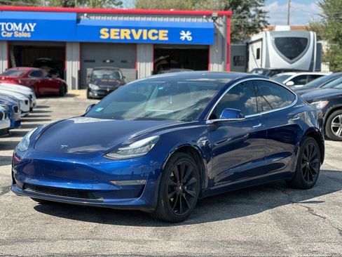 Used 2019 Tesla Model 3 Standard Range Plus image 1