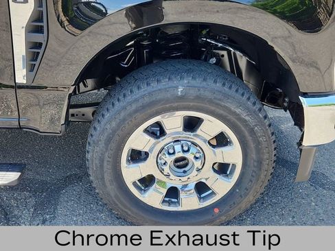 New 2025 Ford F350 Lariat w/ Lariat Ultimate Package image 18