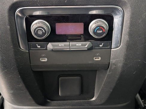 Certified 2023 Chevrolet Suburban Premier image 26