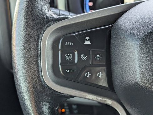 Used 2022 Ford Bronco Badlands image 15