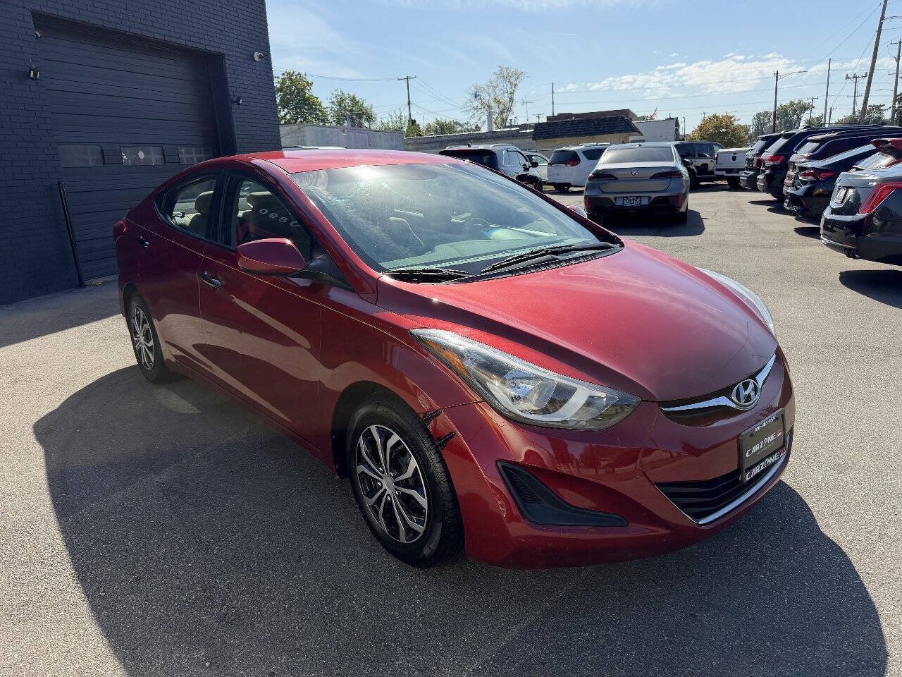 Used 2016 Hyundai Elantra SE FWD image 3