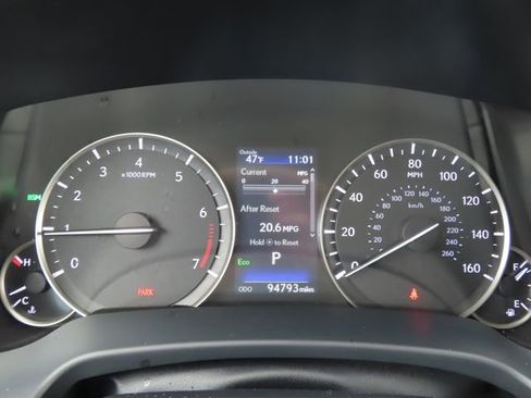 Used 2020 Lexus RX 350L Premium w/ Premium Package image 20