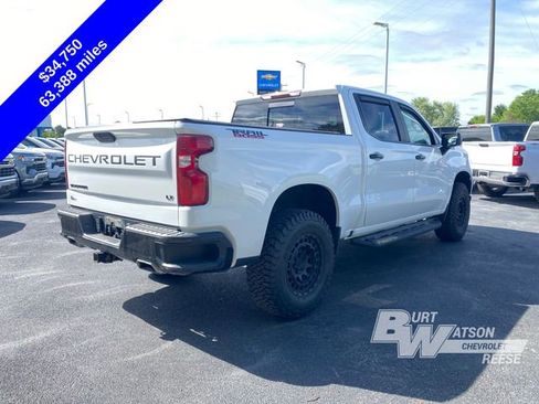 Used 2021 Chevrolet Silverado 1500 LT Trail Boss w/ Convenience Package II AWD/4WD image 8