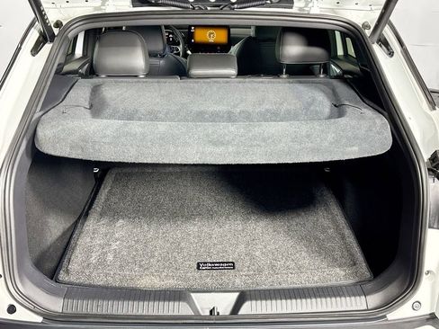 Used 2023 Volkswagen ID.4 Pro S image 22