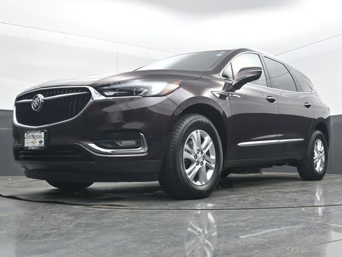 Used 2019 Buick Enclave Essence image 24