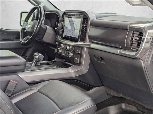 Used 2021 Ford F150 Lariat w/ Tow Technology Package image 21