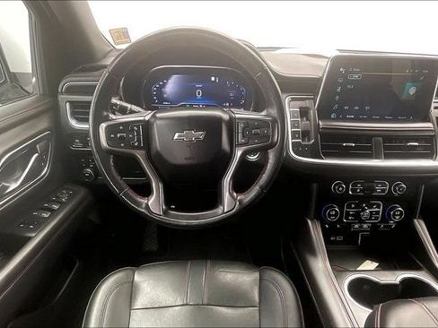 Used 2022 Chevrolet Tahoe RST w/ Luxury Package AWD/4WD image 4