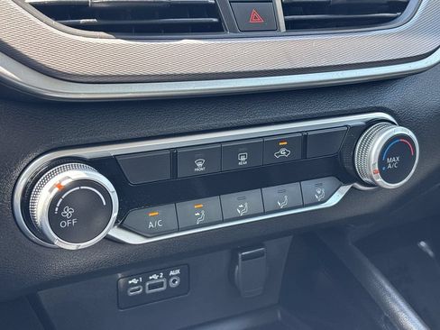 Certified 2024 Nissan Altima 2.5 SR FWD image 17