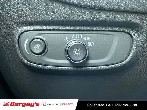 Certified 2023 Chevrolet Equinox RS w/ LPO, Floor Liner Package image 20