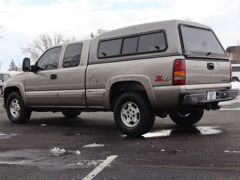 Used 2000 Chevrolet Silverado 1500 LS image 7