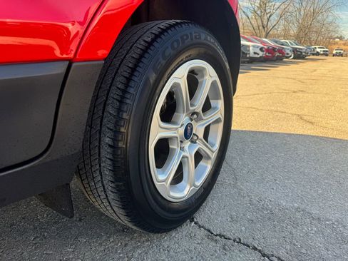 Used 2018 Ford EcoSport SE w/ SE Convenience Package image 12