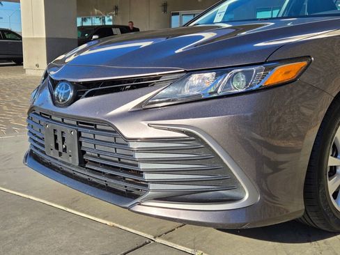 Used 2023 Toyota Camry LE FWD image 7