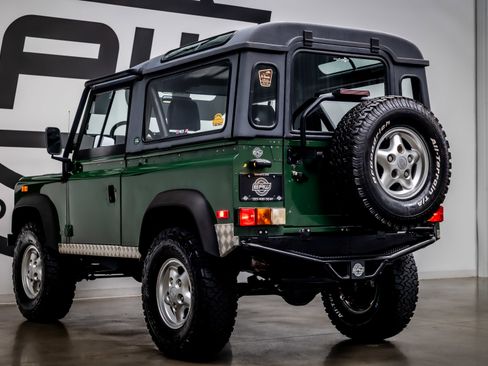 Used 1994 Land Rover Defender 90 AWD/4WD image 32