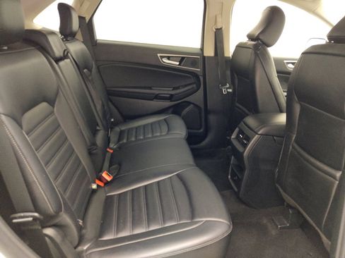 Used 2024 Ford Edge SEL image 19