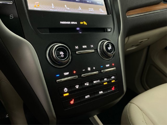 Used 2019 Lincoln MKC Select w/ Select Plus Package AWD/4WD image 33
