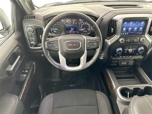 Used 2022 GMC Sierra 1500 Elevation image 18