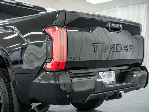 Used 2023 Toyota Tundra Platinum image 5