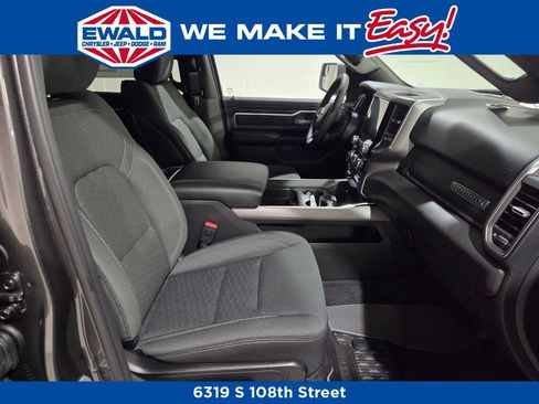 New 2026 RAM 1500 Big Horn AWD/4WD image 14