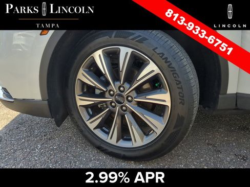 Certified 2022 Lincoln Corsair Reserve w/ Elements Package FWD image 34