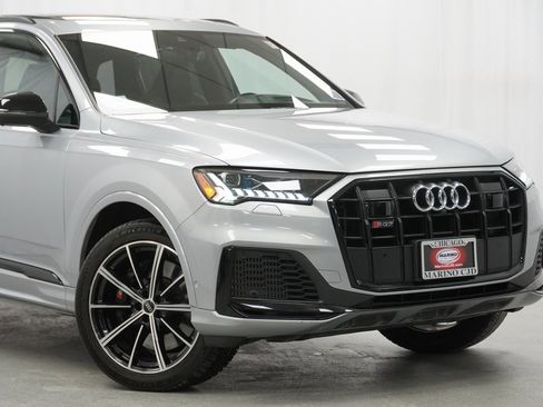 Used 2021 Audi SQ7 Prestige image 3