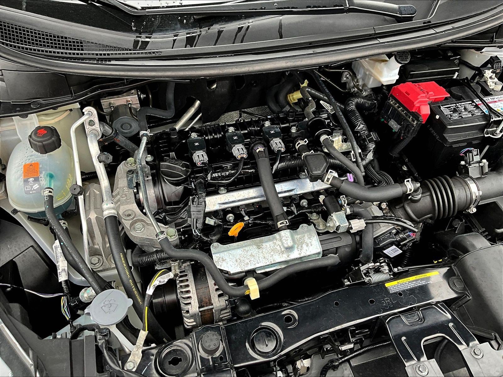 Used 2025 Nissan Versa SV FWD image 30
