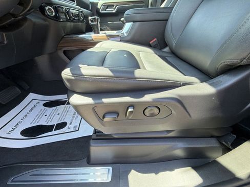 Used 2024 Chevrolet Silverado 1500 LT w/ Z71 Off-Road Package image 14